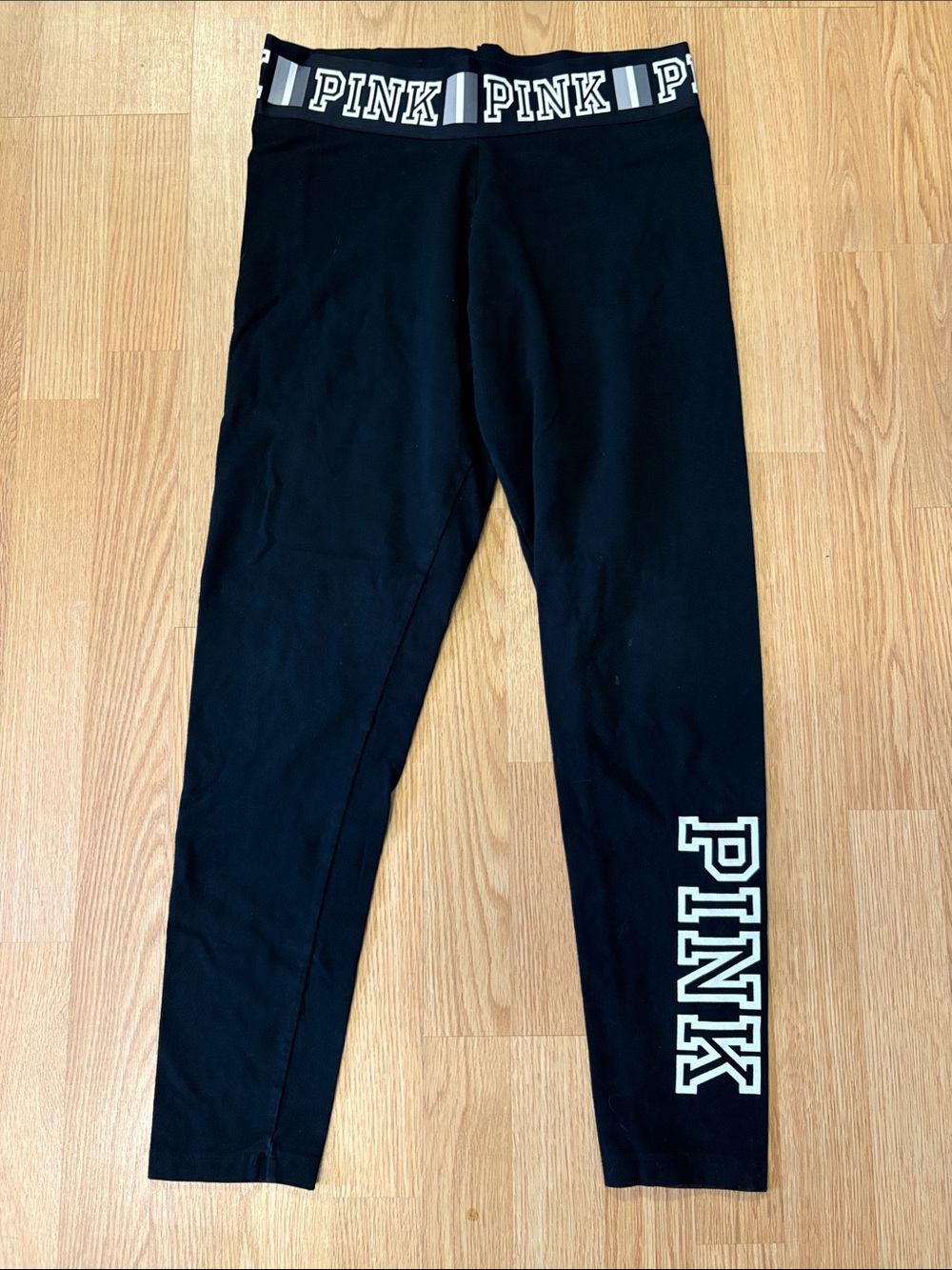 PINK Victoria's Secret Black Logo High-Rise Leggings L